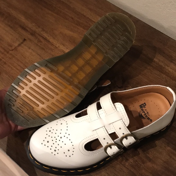 Dr Martens - 8065 SMOOTH LEATHER MARY JANE - Picture 6 of 8